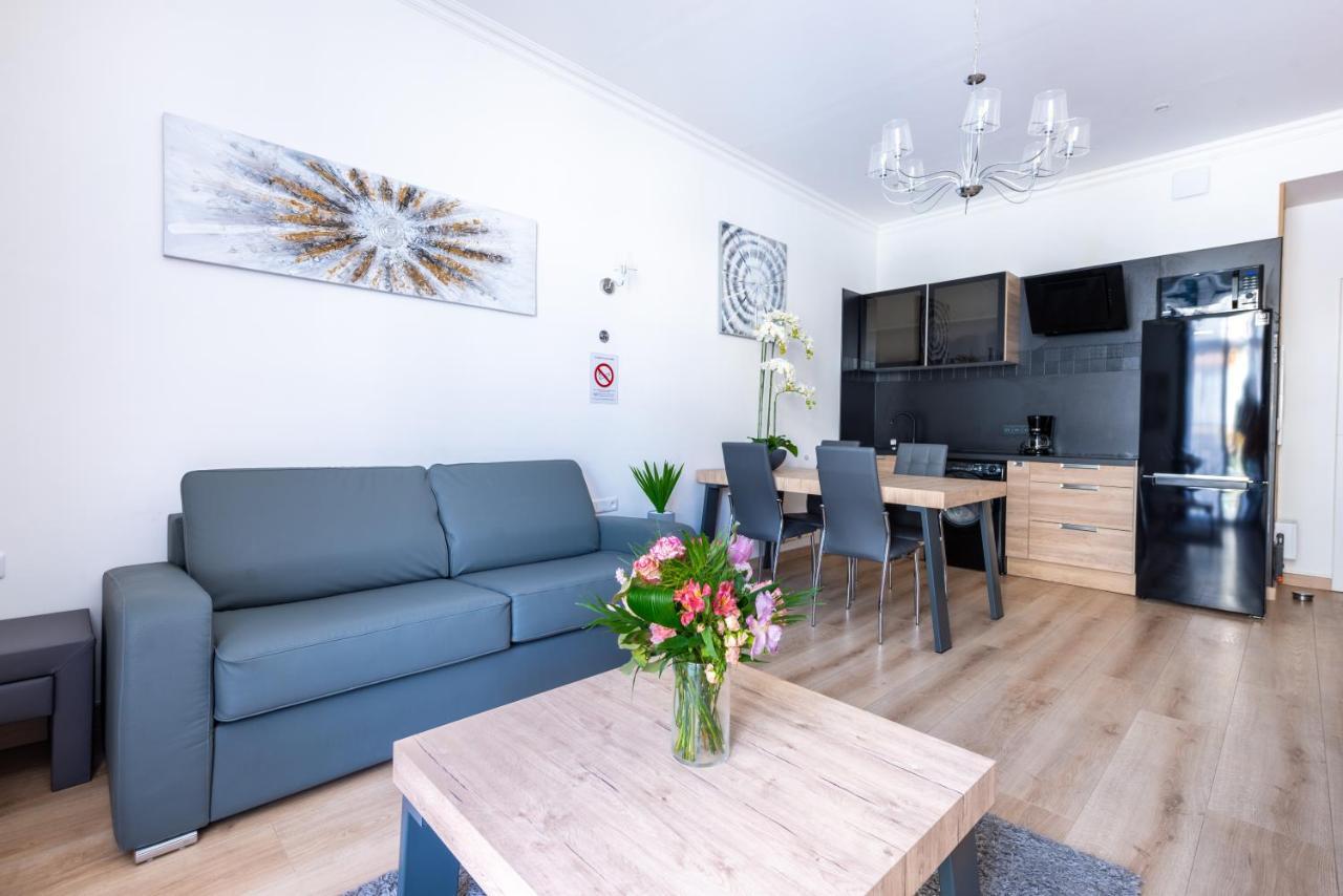 Sunny And Modern Baquis Flat Apartman Nizza Kültér fotó